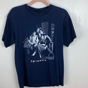 Unisex size M, Vintage Friends T-Shirt.